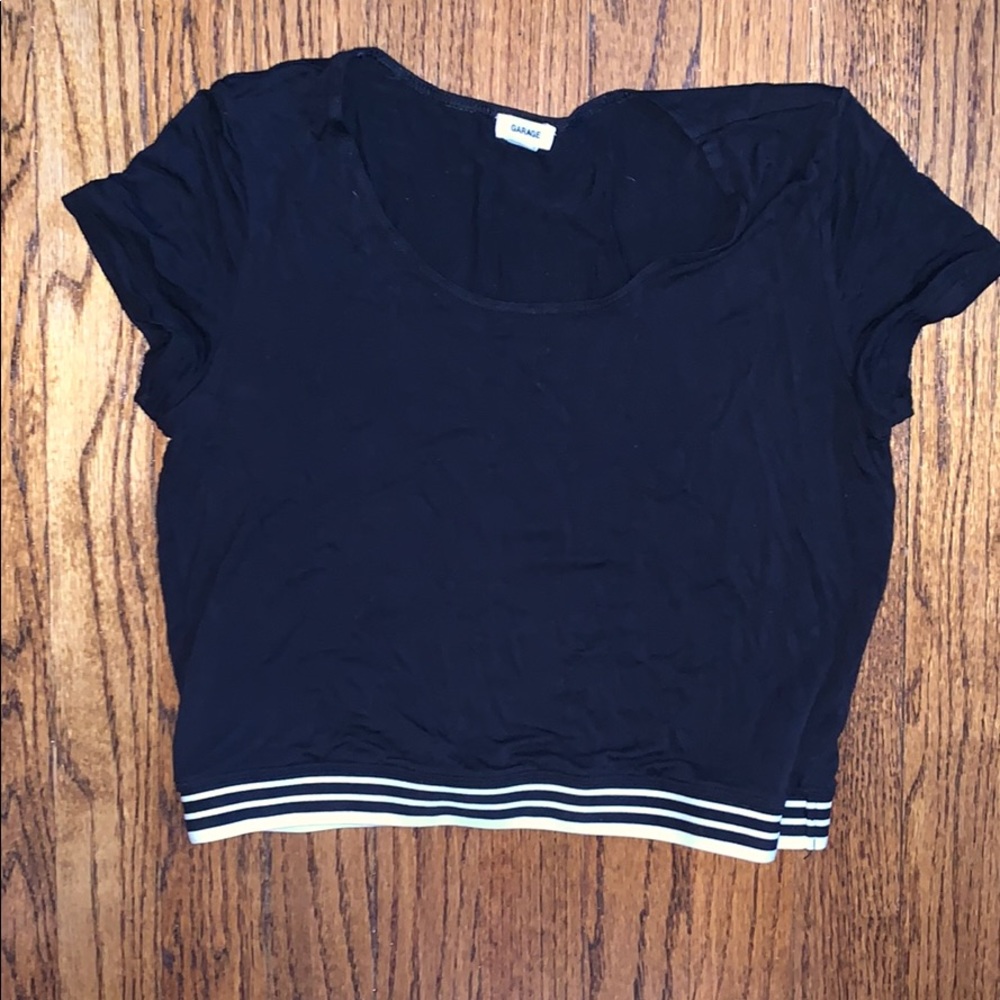 Cropped scoop neck top